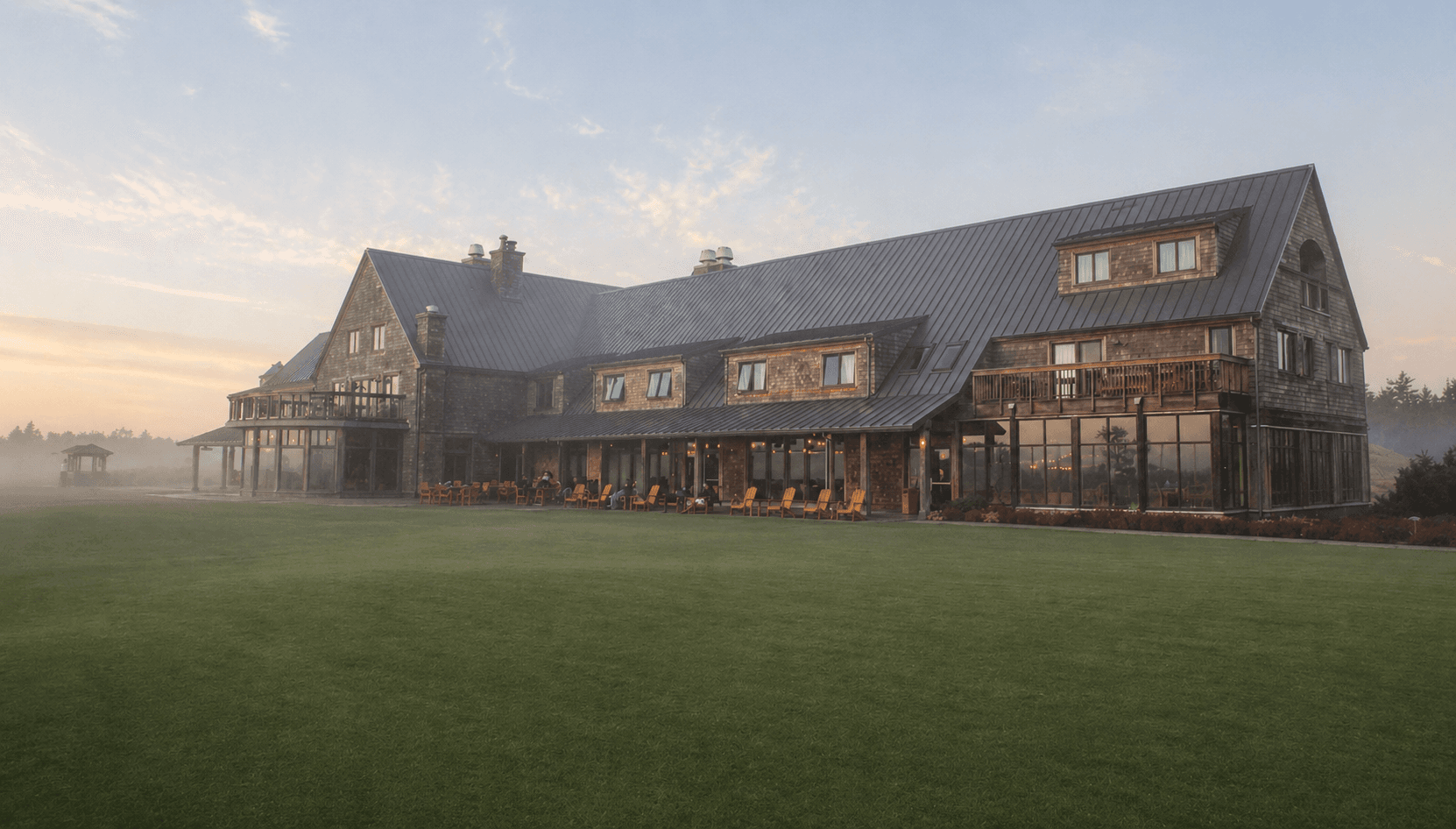 Bandon Dunes lodge and pro shop building at first light