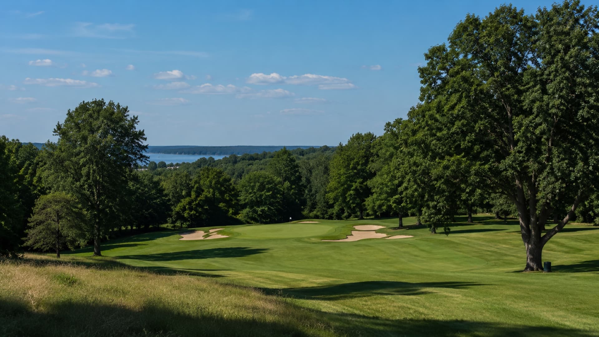 Golf club shipping to the Links Course at Lawsonia for a Midwest summer trip