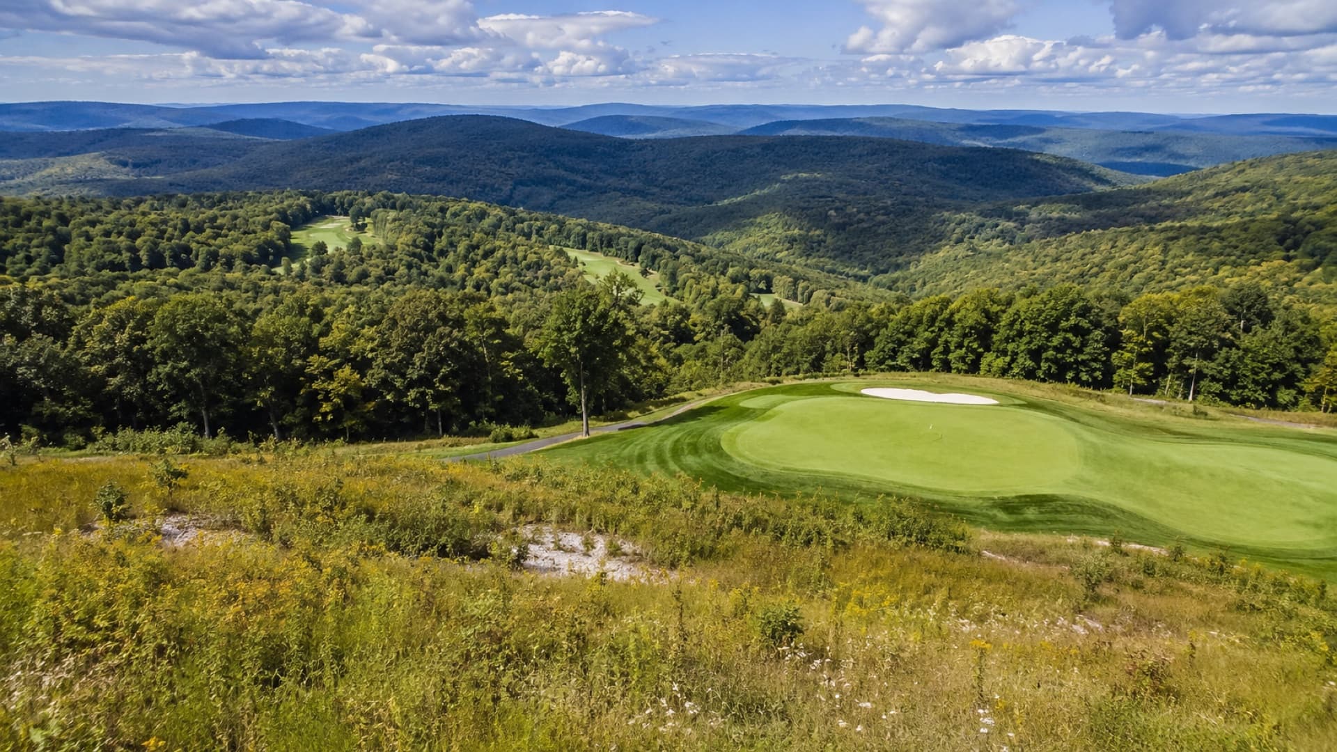 Golf club shipping to Mystic Rock at Nemacolin in southwestern Pennsylvania