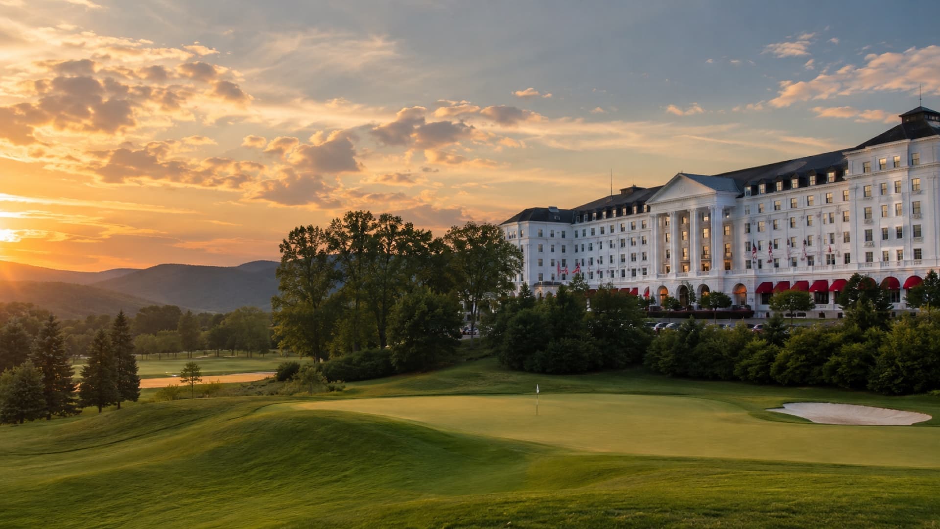 Fairway Freight golf club shipping to The Greenbrier pro shop