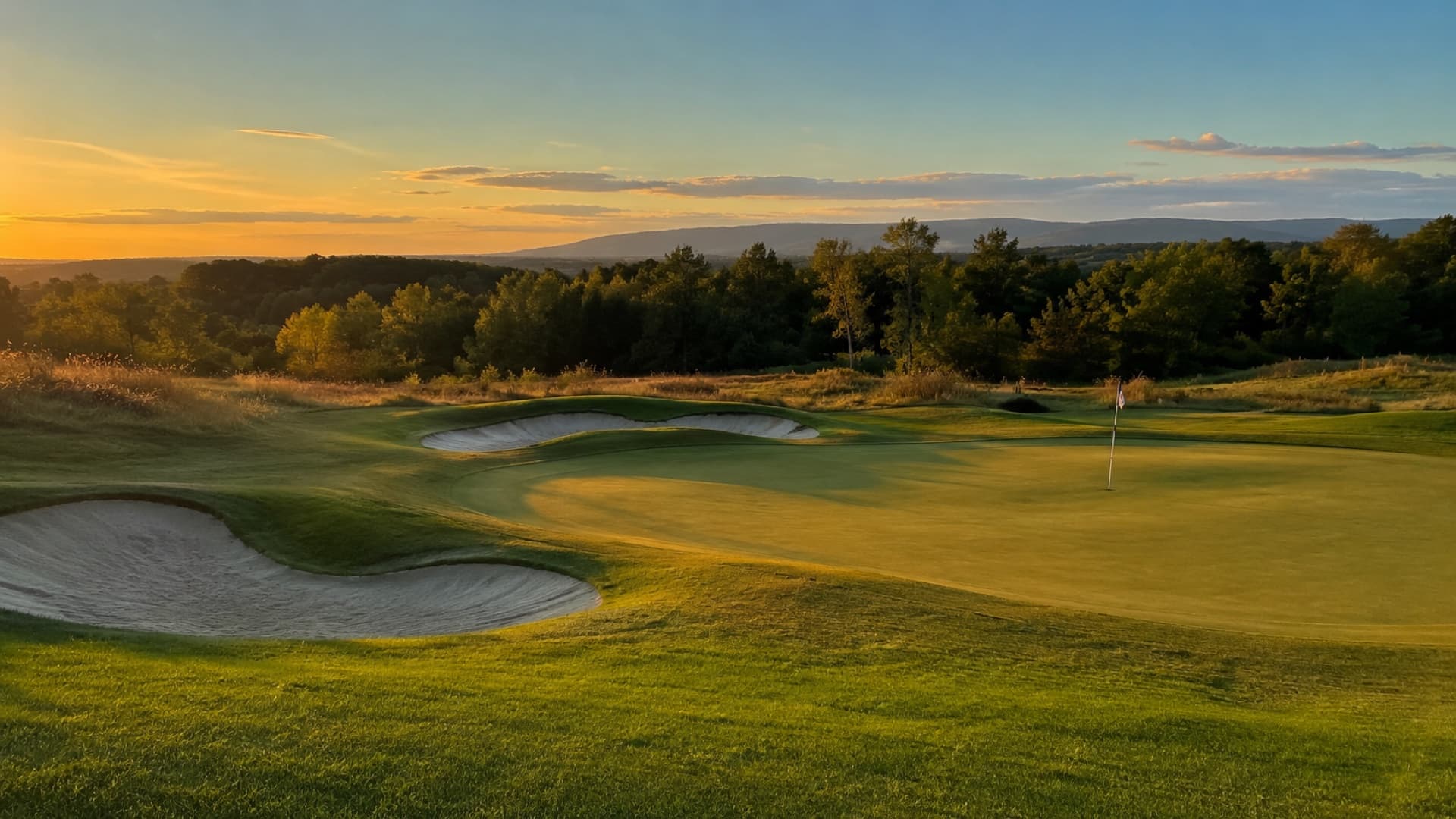 Fairway Freight golf club shipping to the Turning Stone Resort pro shop